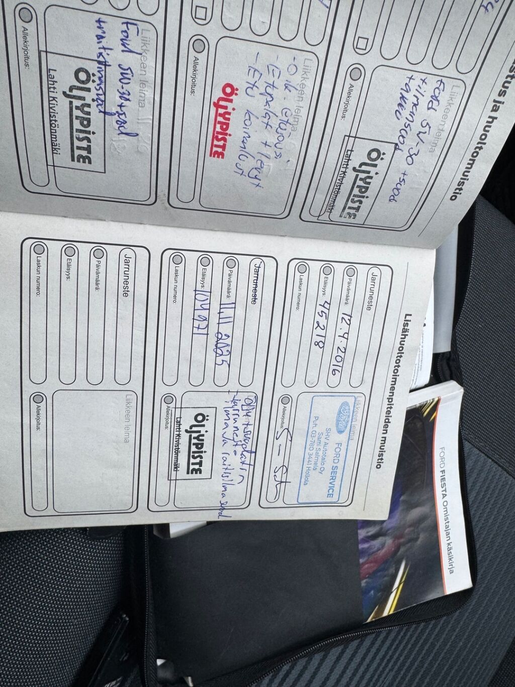 Ford Fiesta 2012 Harmaa