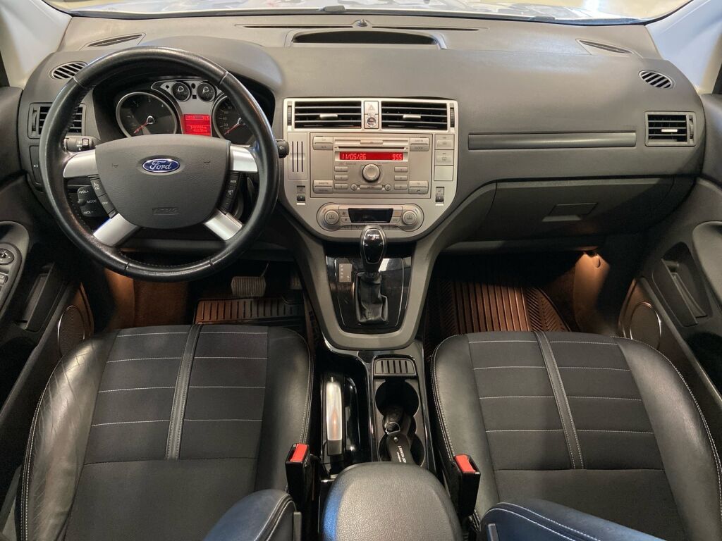 Ford Kuga 2012 Harmaa