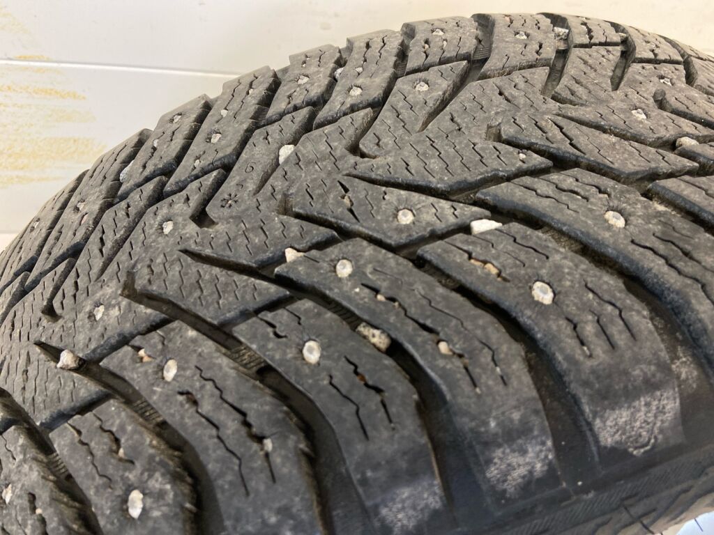 Ford Kuga 2012 Harmaa