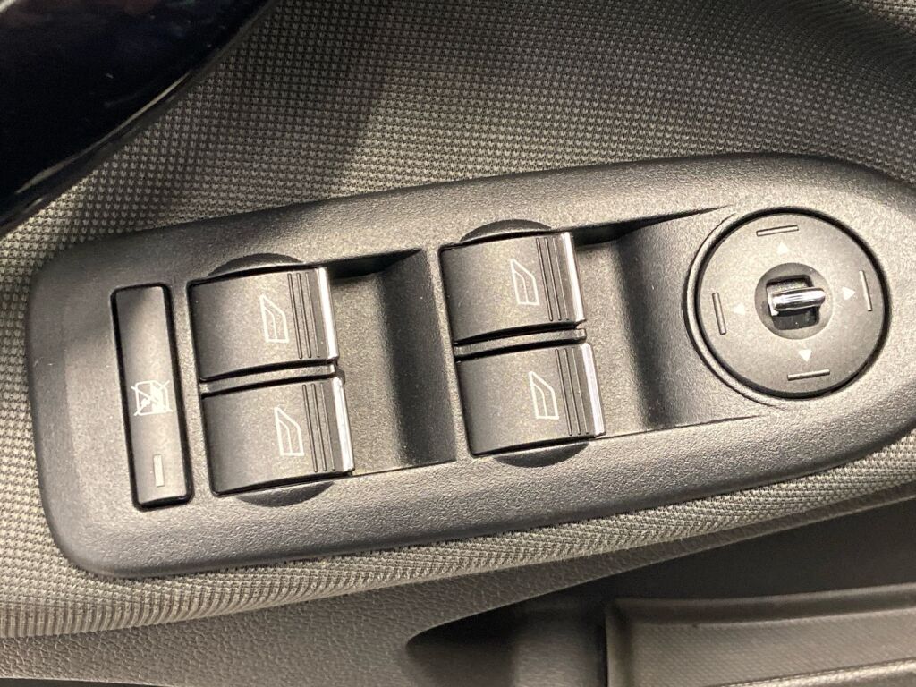Ford Kuga 2012 Harmaa