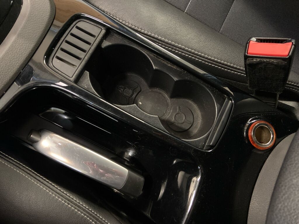 Ford Kuga 2012 Harmaa