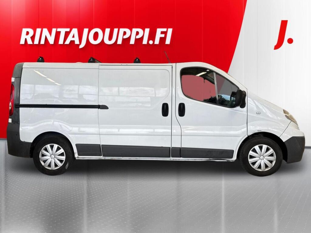 Renault Trafic 2012 Valkoinen