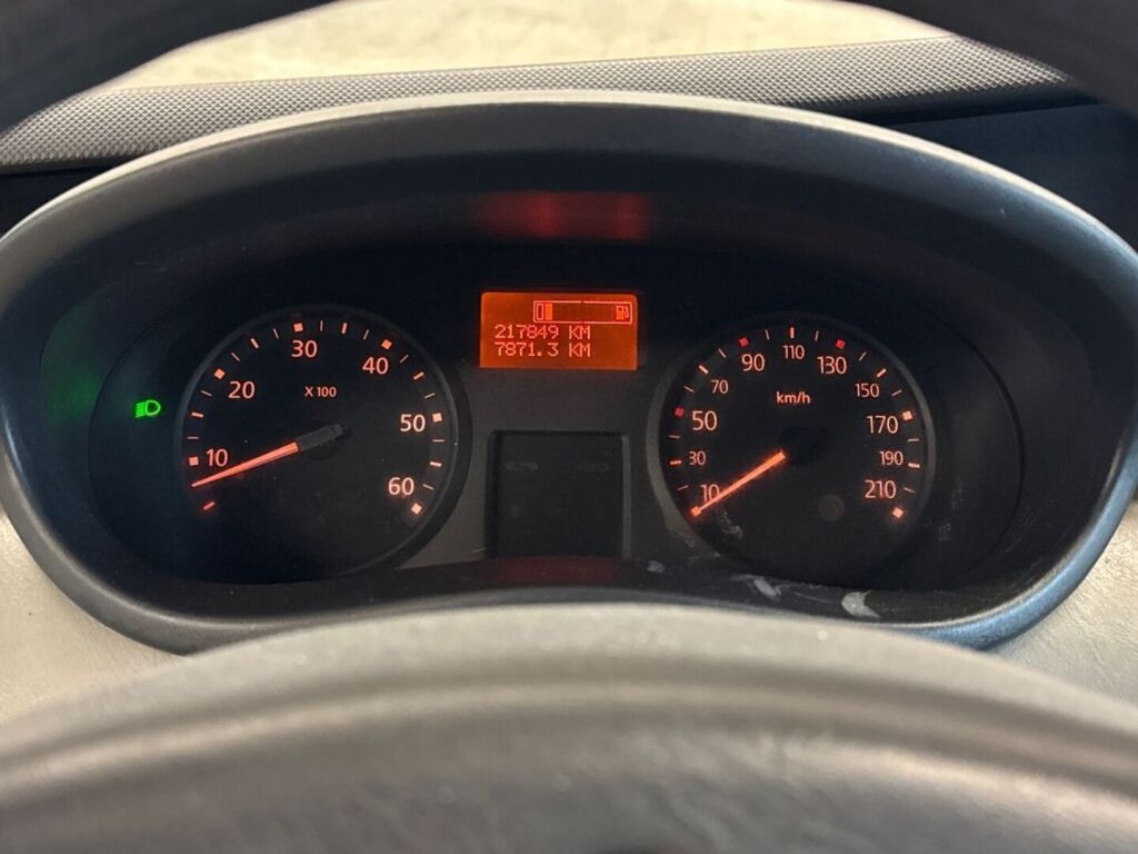 Renault Trafic 2012 Valkoinen