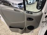 Renault Trafic 2012 Valkoinen