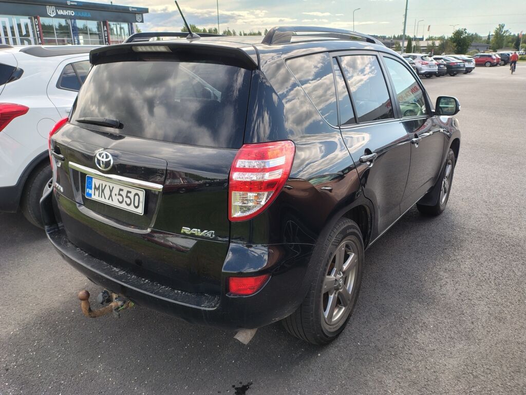 Toyota RAV4 2012 Musta
