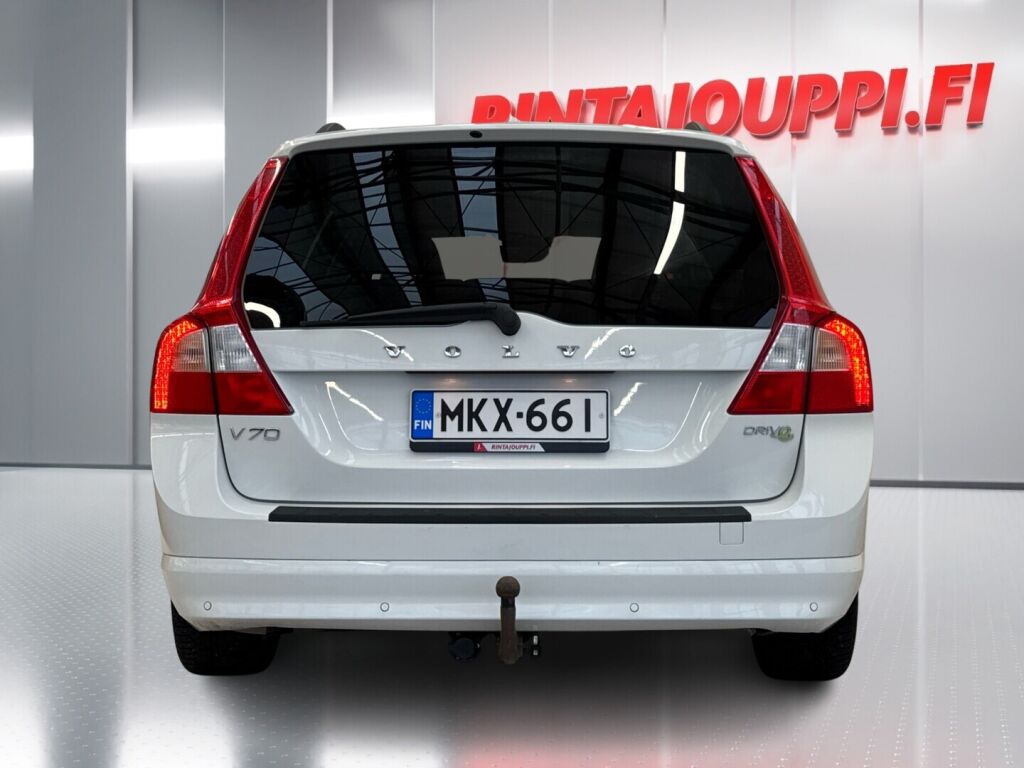 Volvo V70 2012 Valkoinen