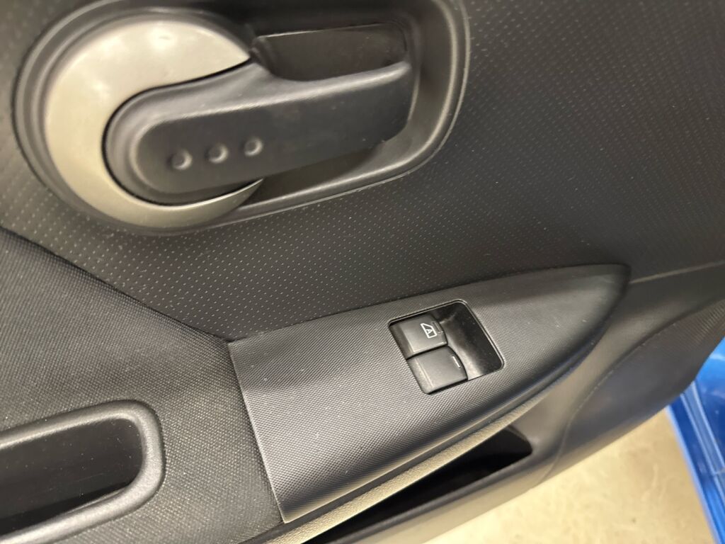 Nissan Note 2008 Sininen