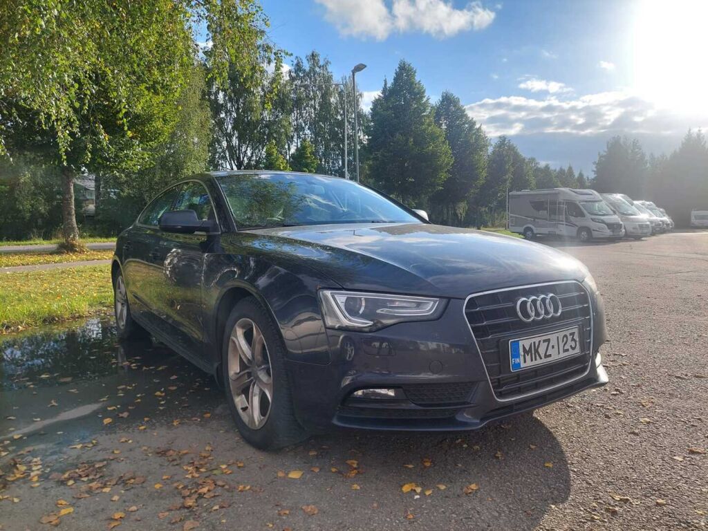Audi A5 2012 Sininen