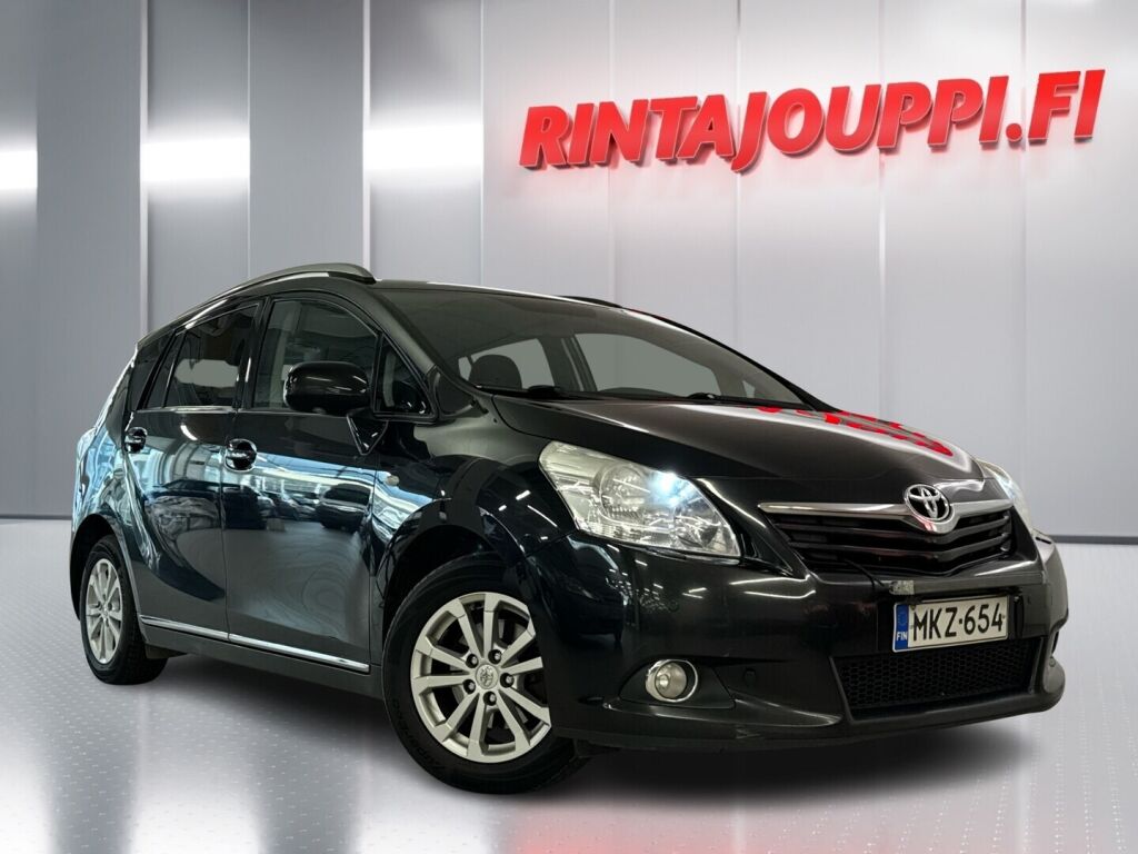 Toyota Verso 2013 Musta