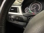 BMW 318 2013 Musta