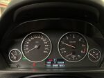 BMW 318 2013 Musta