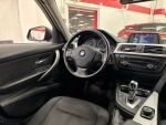 BMW 318 2013 Musta