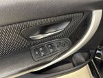 BMW 318 2013 Musta