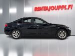BMW 318 2013 Musta