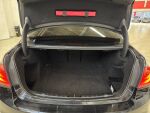 BMW 318 2013 Musta