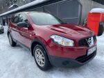 Nissan Qashqai 2012 Punainen