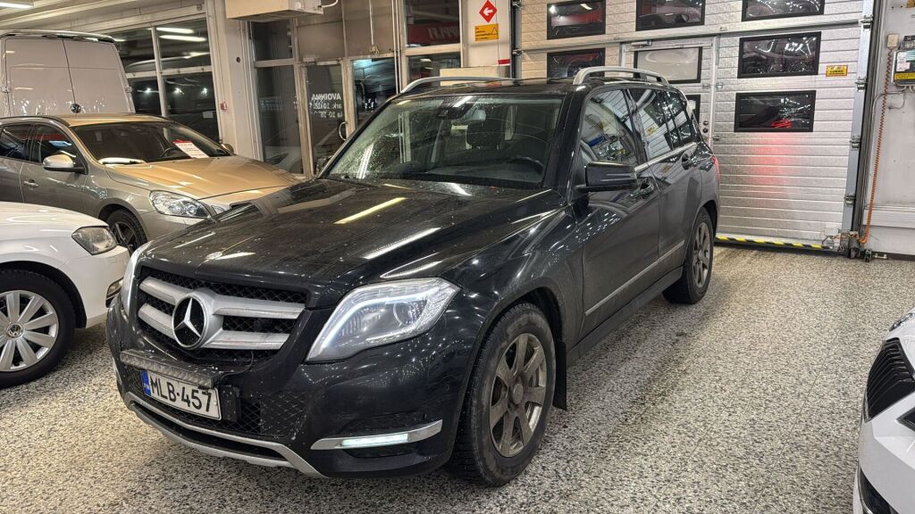 Mercedes-Benz GLK 2013 Musta