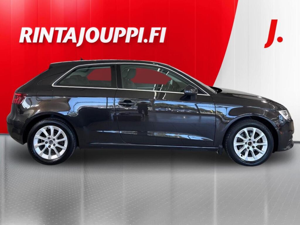 Audi A3 2013 Ruskea (beige)