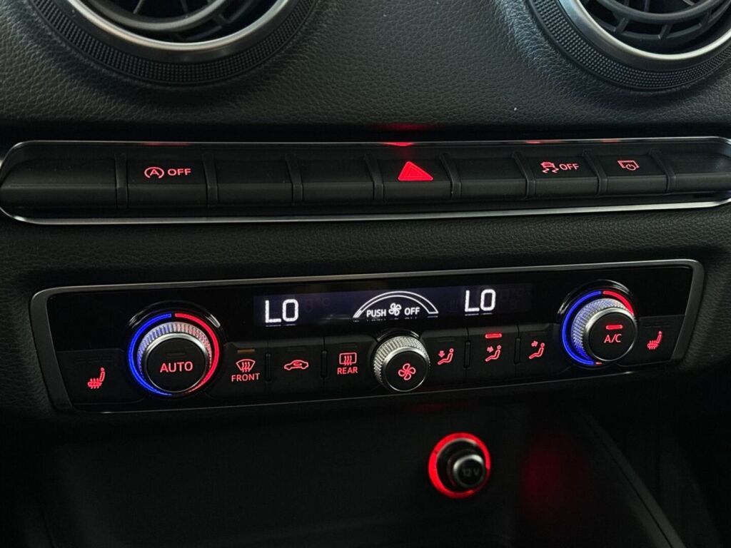 Audi A3 2013 Ruskea (beige)