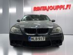 BMW 330 2007 Musta