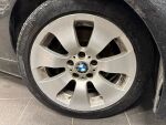 BMW 330 2007 Musta