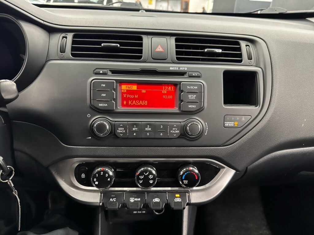 Kia Rio 2013 Harmaa
