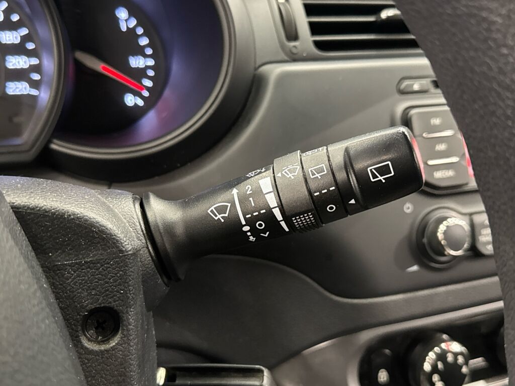 Kia Rio 2013 Harmaa