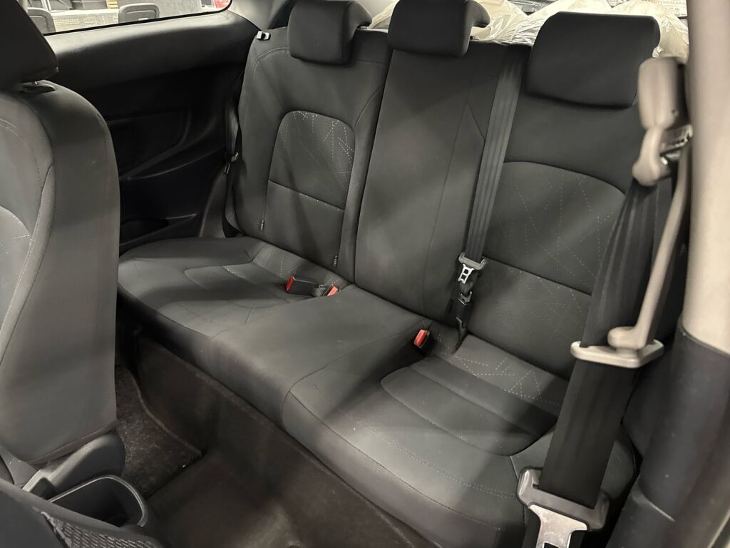 Kia Rio 2013 Harmaa