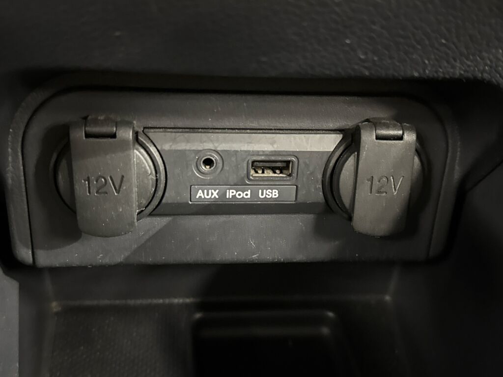 Kia Rio 2013 Harmaa