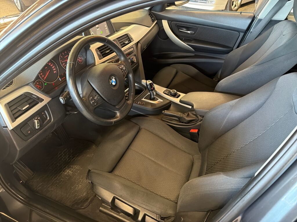 BMW 320 2013 Harmaa