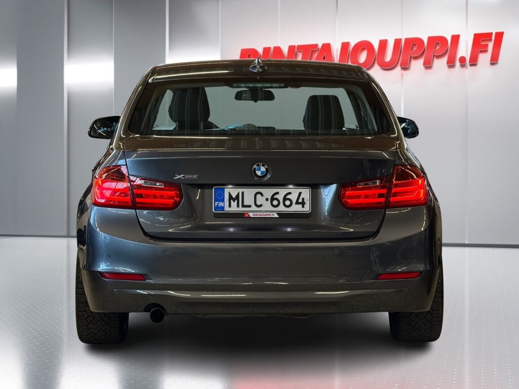 BMW 320 2013 Harmaa