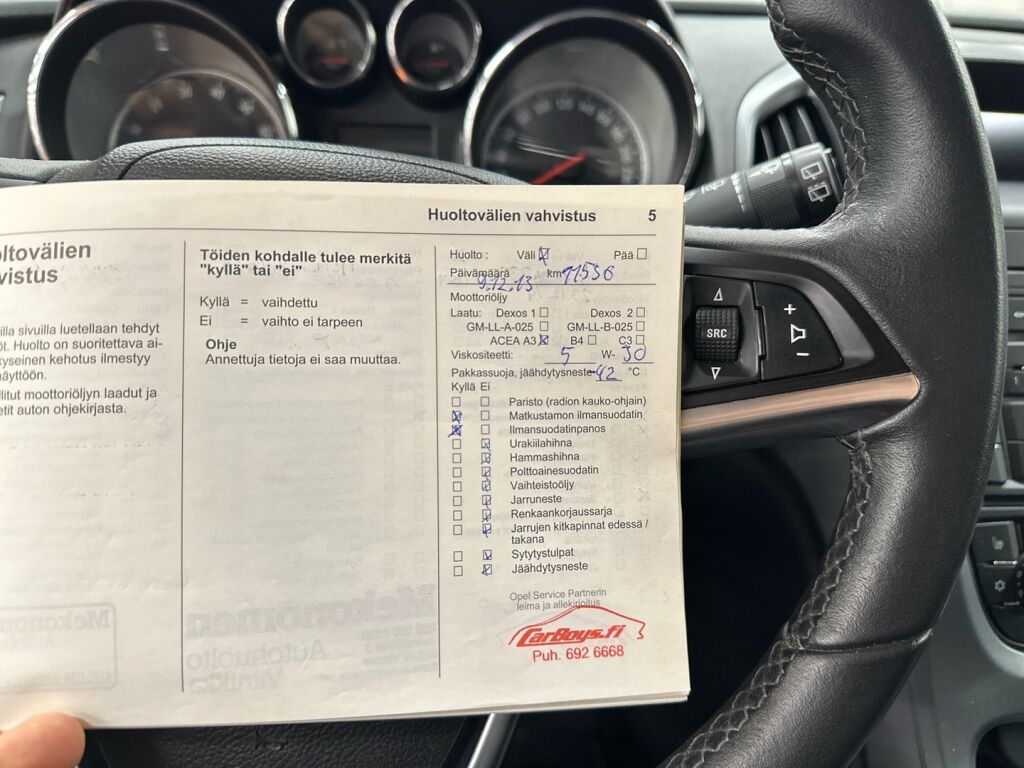 Opel Astra 2012 Ruskea (beige)