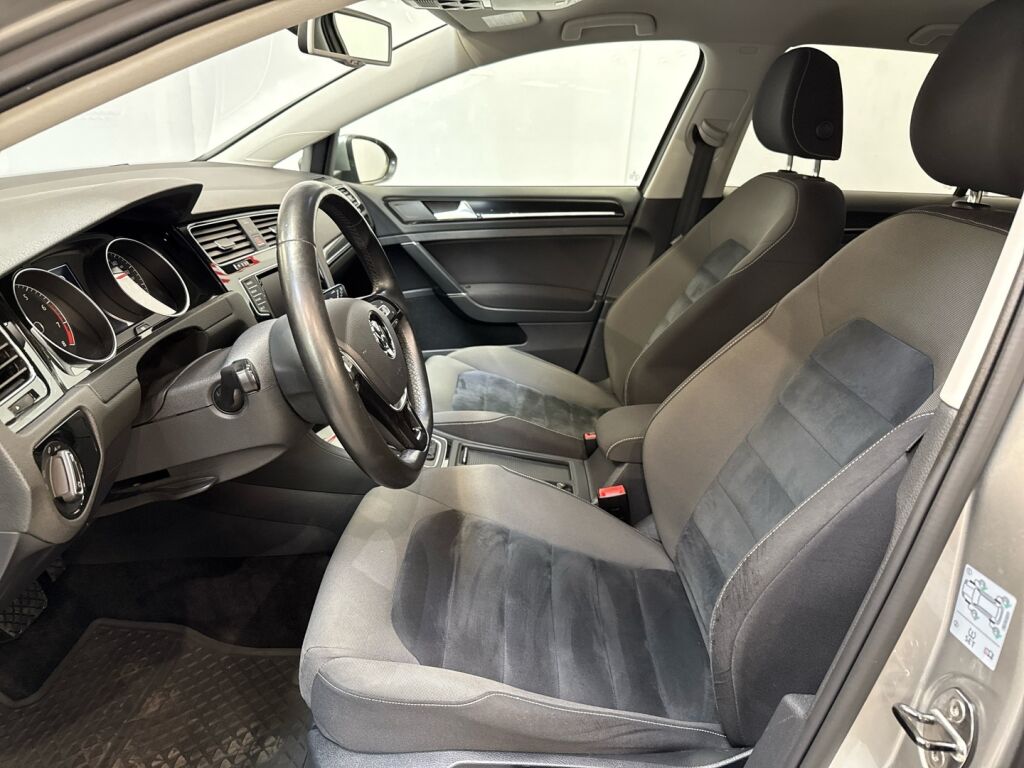 Volkswagen Golf 2013 Harmaa