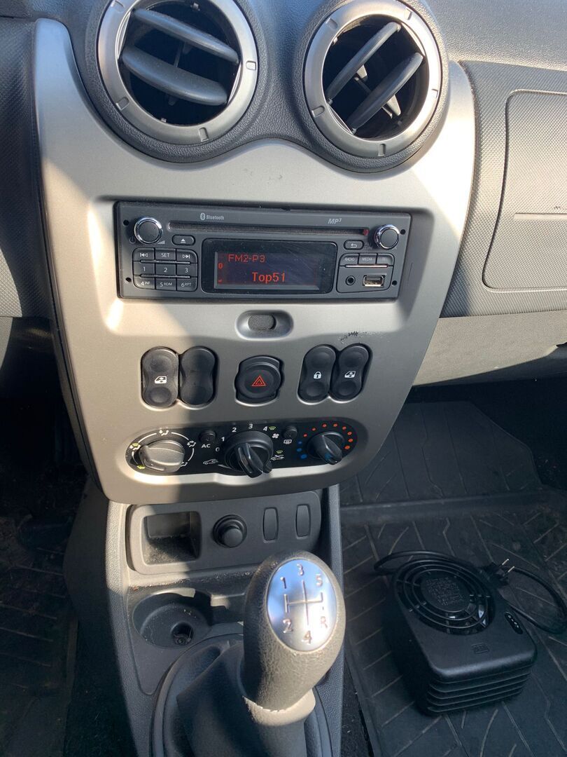 Dacia Duster 2013 Harmaa