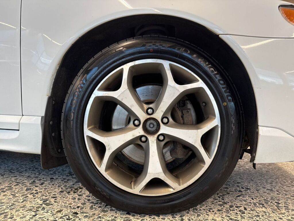 Volvo V70 2013 Valkoinen