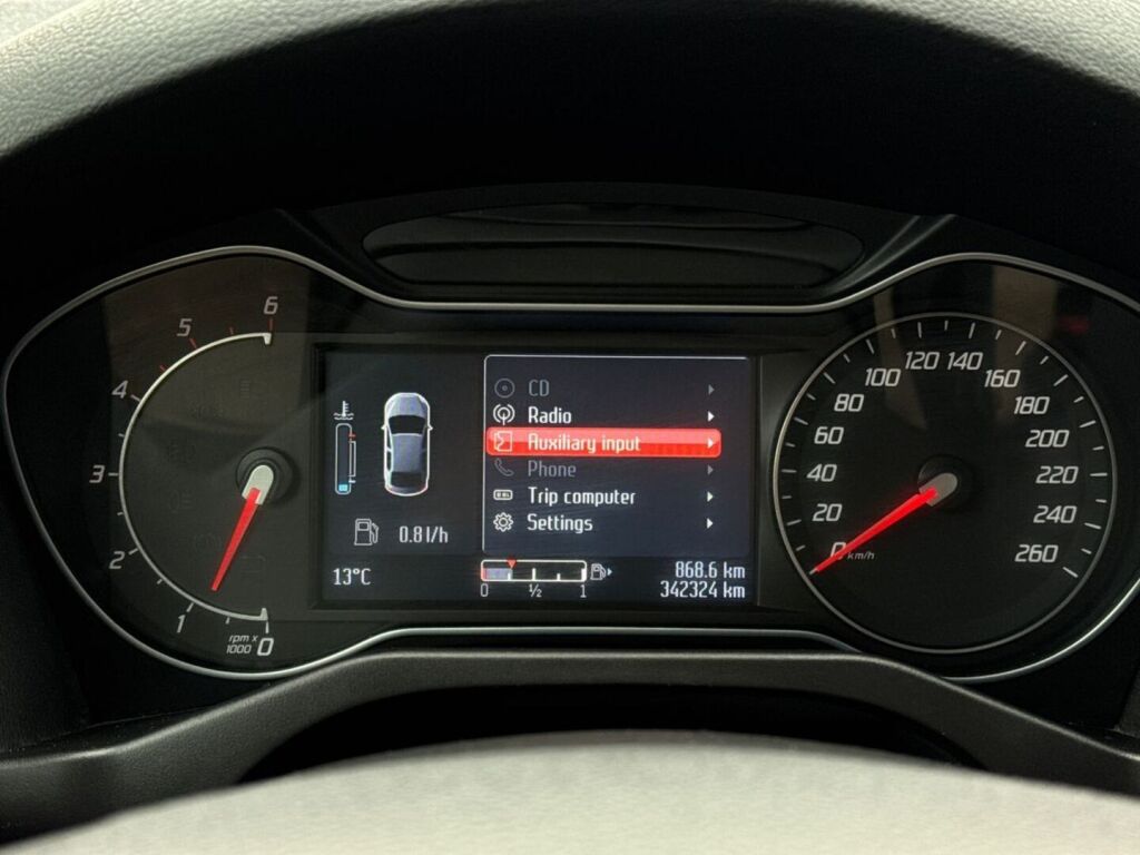 Ford Mondeo 2013 Harmaa