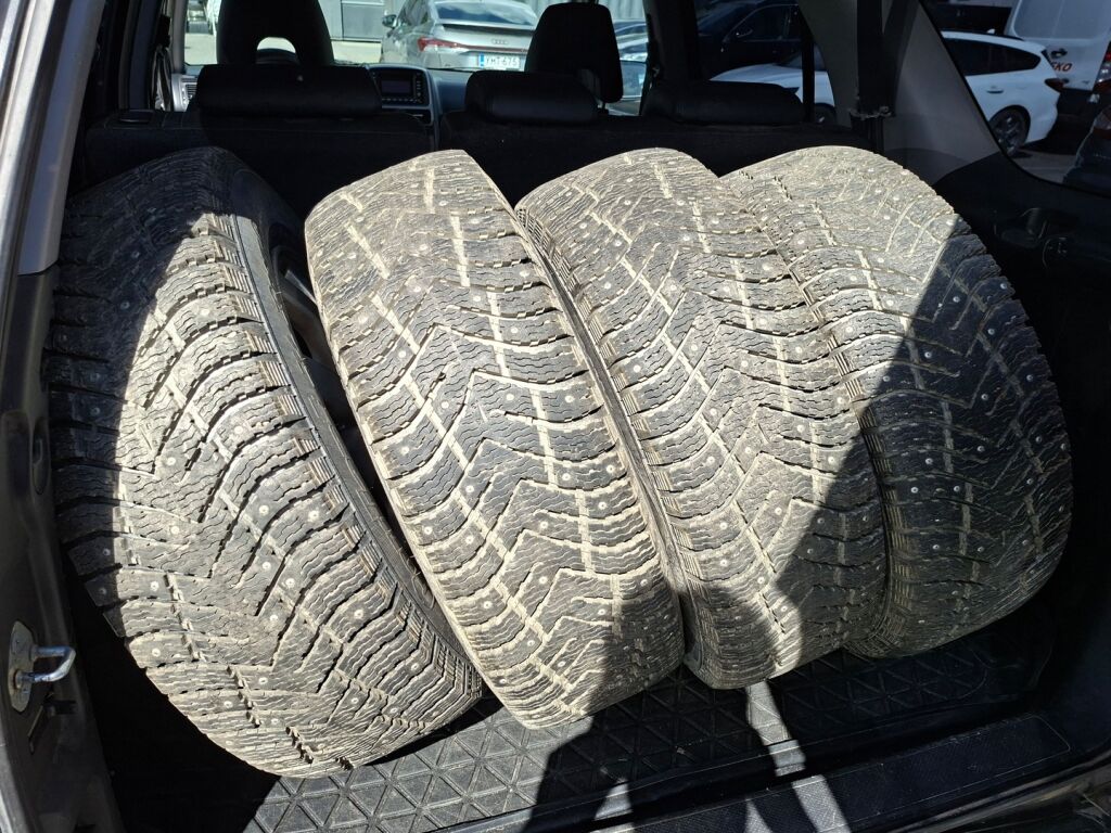 Honda CR-V 2006 Musta