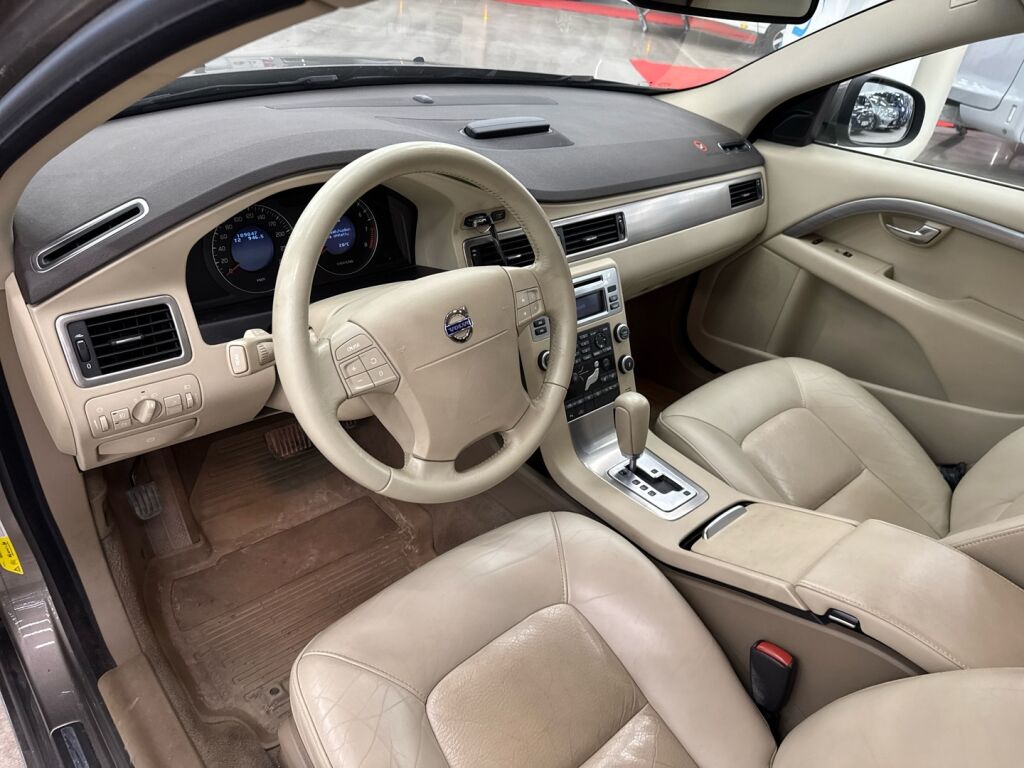 Volvo S80 2006 Harmaa