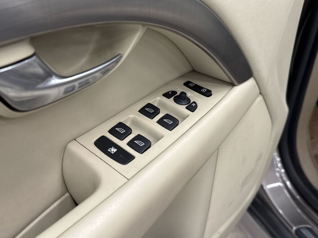 Volvo S80 2006 Harmaa