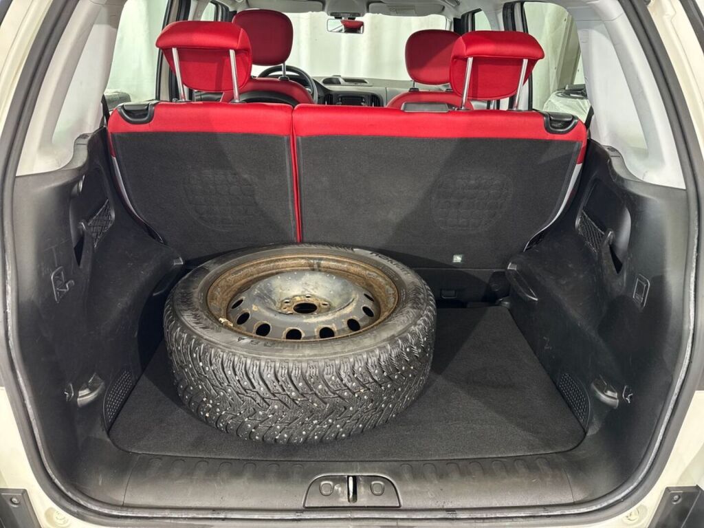 Fiat 500L 2013 Valkoinen