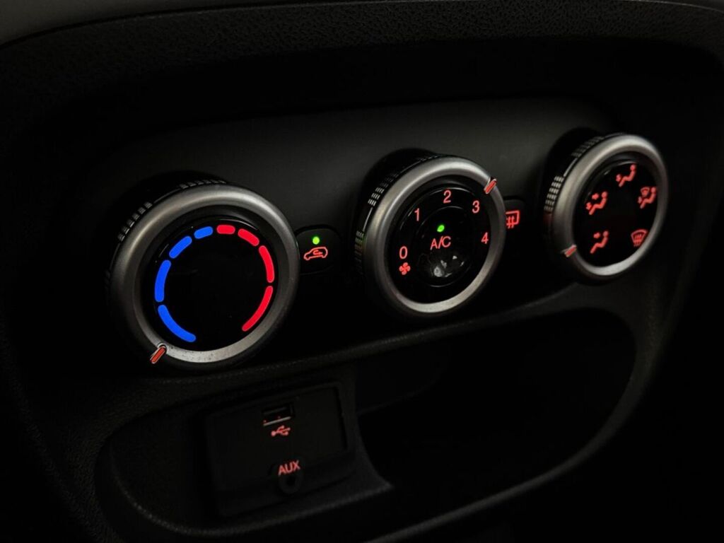 Fiat 500L 2013 Valkoinen