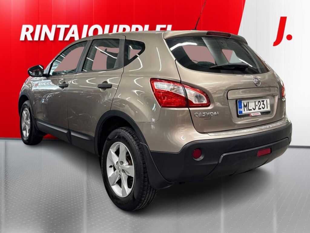 Nissan Qashqai 2013 Ruskea (beige)