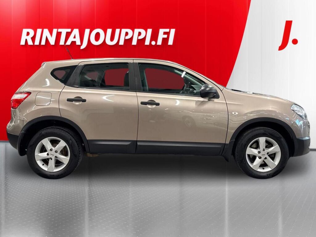 Nissan Qashqai 2013 Ruskea (beige)