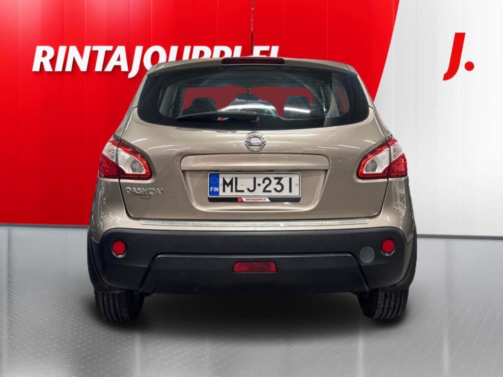 Nissan Qashqai 2013 Ruskea (beige)