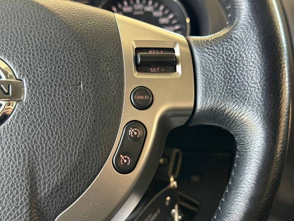 Nissan Qashqai 2013 Valkoinen