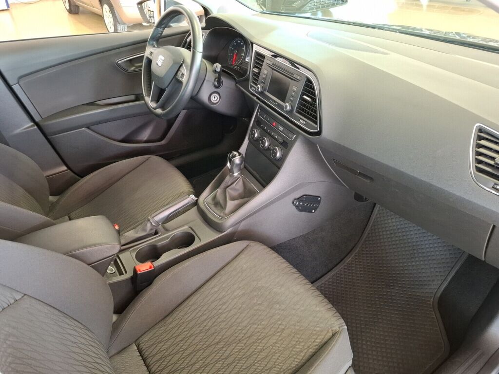 Seat Leon 2014 Harmaa