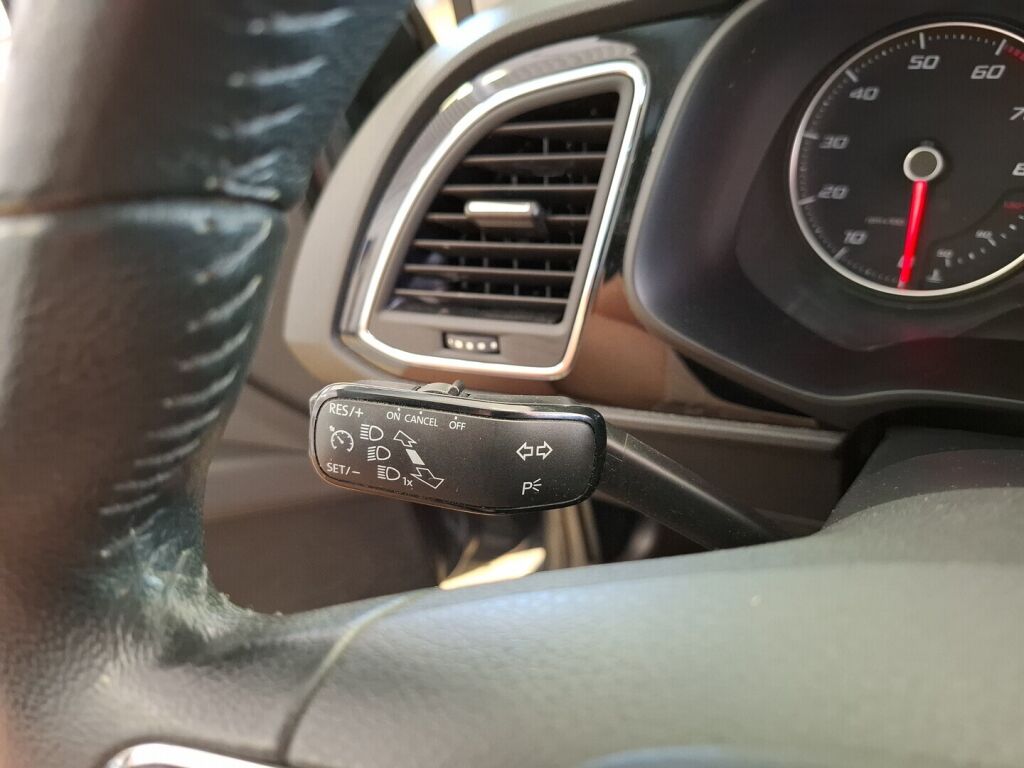 Seat Leon 2014 Harmaa