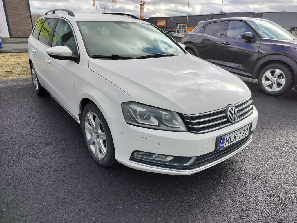 Volkswagen Passat 2013 Valkoinen