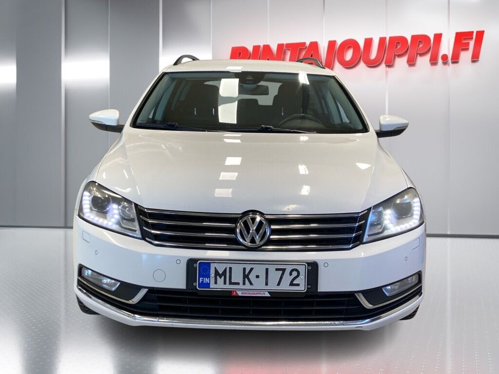 Volkswagen Passat 2013 Valkoinen