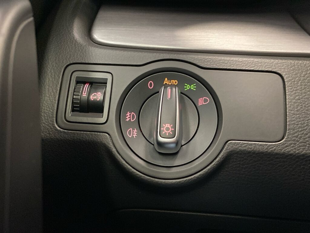 Volkswagen Passat 2013 Valkoinen